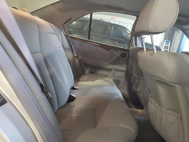 Photo 10 from auction – 2002 MERCEDES-BENZ E 320 with VIN WDBJF65J52B399405