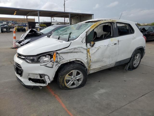 CHEVROLET TRAX LS 2020 with VIN KL7CJKSB7LB325030 - Photo from auction