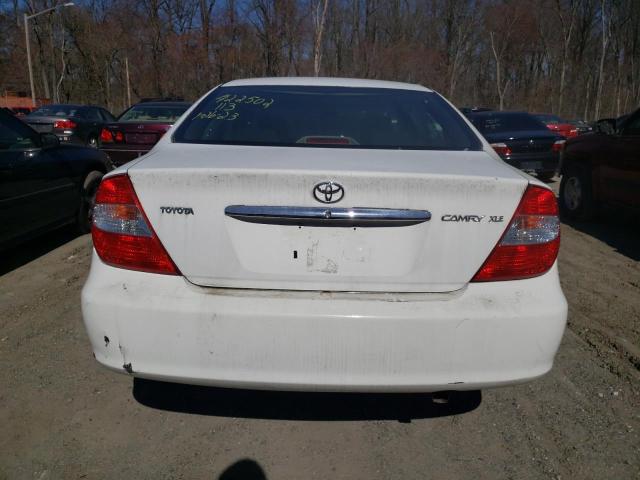 Photo 6 from auction – 2004 TOYOTA CAMRY LE with VIN 4T1BE32KX4U293491
