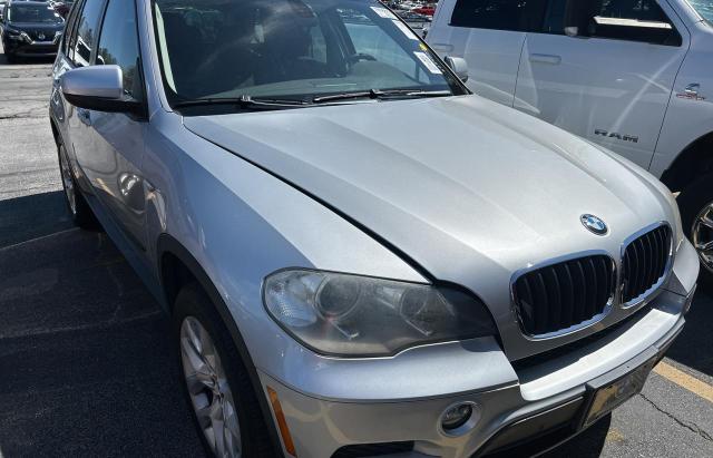 BMW X5 XDRIVE3 2012 with VIN 5UXZV4C56CL746297 - Photo from auction