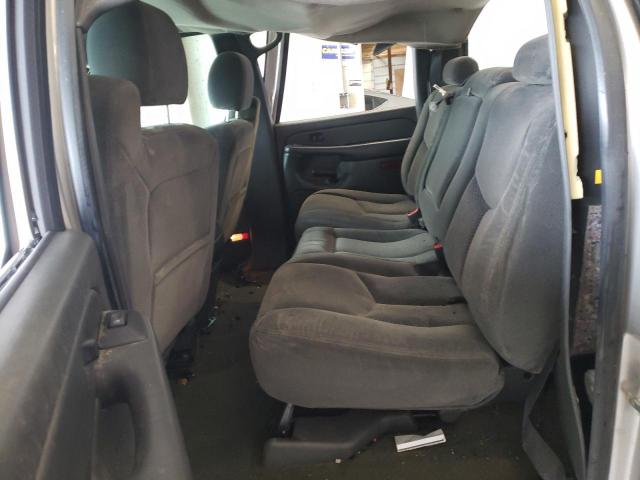 Photo 10 from auction – 2004 CHEVROLET SILVERADO with VIN 2GCEK13T041400680