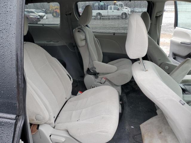 Photo 11 from auction – 2012 TOYOTA SIENNA LE with VIN 5TDKK3DC5CS254295