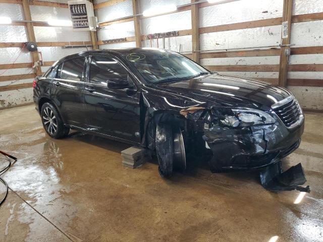 Foto 4 de la subasta – 2013 CHRYSLER 200 LIMITE con VIN 1C3CCBCGXDN506960