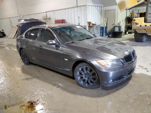 Photo 4 from auction – 2006 BMW 330 XI with VIN WBAVD33516KL52887