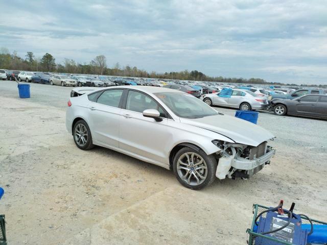Photo 4 from auction – 2017 FORD FUSION S with VIN 3FA6P0G7XHR402022