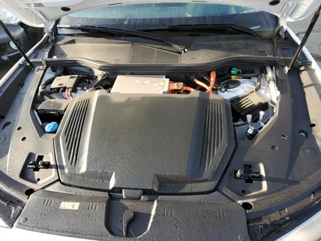 Photo 11 from auction – 2019 AUDI E-TRON PRE with VIN WA1VABGE2KB025161