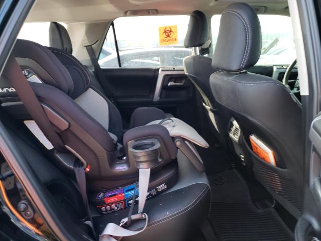 Photo 11 from auction – 2019 TOYOTA 4RUNNER SR with VIN JTEBU5JR5K5675674