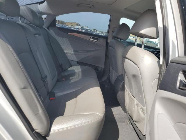 Photo 10 from auction – 2015 HYUNDAI SONATA HYB with VIN KMHEC4A40FA136911
