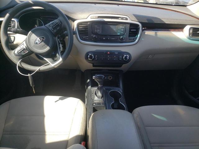 Photo 8 from auction – 2016 KIA SORENTO LX with VIN 5XYPG4A36GG050397