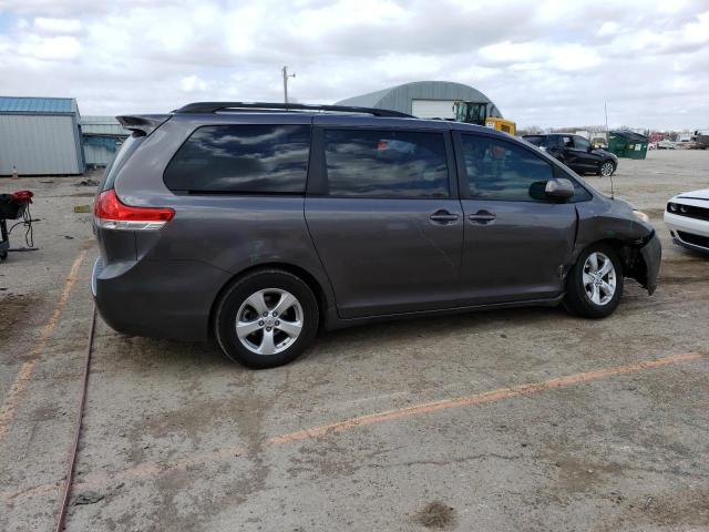 Photo 3 from auction – 2013 TOYOTA SIENNA LE with VIN 5TDKK3DC7DS387741