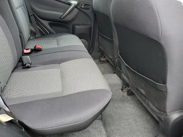 صورة رقم 10 من المزاد - 2004 TOYOTA RAV4 مع VIN JTEGD20V440040187