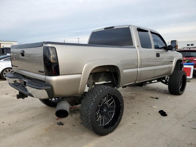 Photo 3 from auction – 2002 CHEVROLET SILVERADO with VIN 1GCHC29112E254744