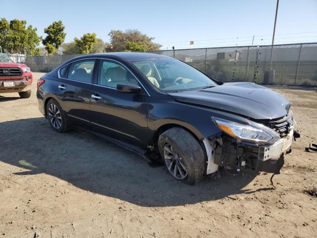 Photo 4 from auction – 2017 NISSAN ALTIMA 2.5 with VIN 1N4AL3AP1HC138431