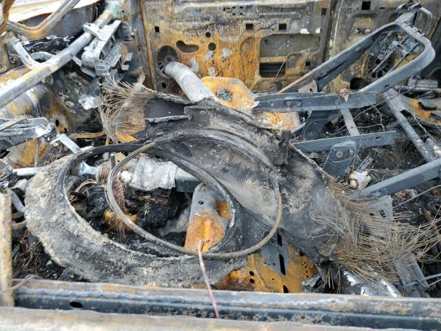 Photo 7 from auction – 2002 FORD F150 with VIN 1FTRX18L82NA95503