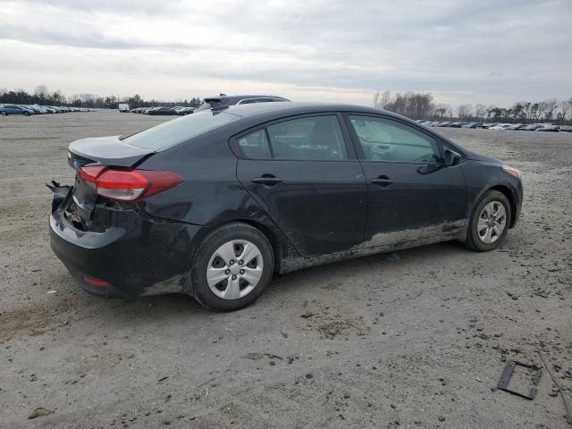 Photo 3 from auction – 2018 KIA FORTE LX with VIN 3KPFL4A7XJE247930