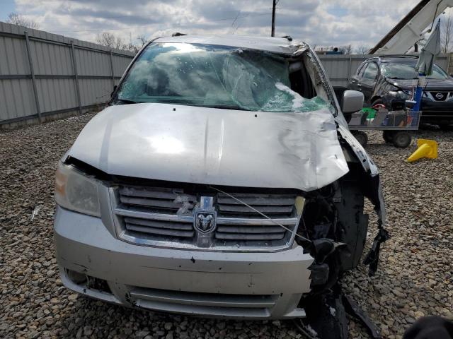 Photo 5 from auction – 2010 DODGE GRAND CARA with VIN 2D4RN5D19AR219509