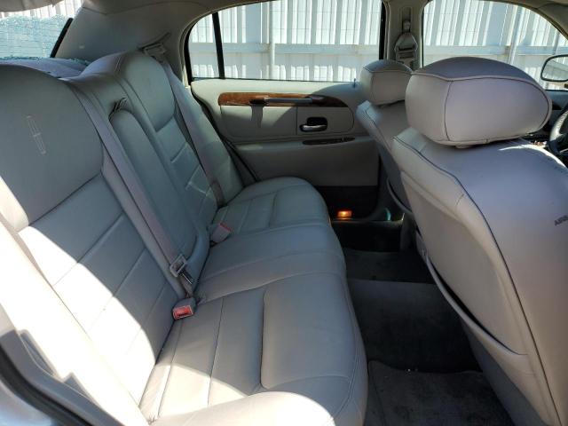 Photo 10 from auction – 2001 LINCOLN TOWN CAR E with VIN 1LNHM81W91Y661209