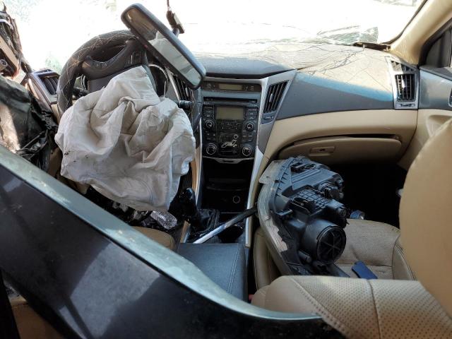 Photo 8 from auction – 2012 HYUNDAI SONATA HYB with VIN KMHEC4A46CA059831