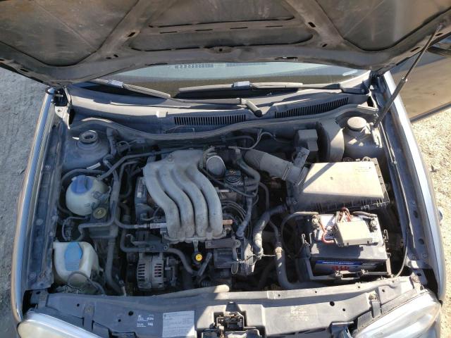 Photo 11 from auction – 2004 VOLKSWAGEN GOLF GL with VIN 9BWFL61JX44010843