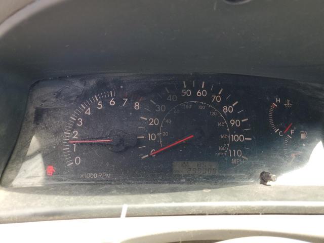 Photo 9 from auction – 2005 TOYOTA COROLLA CE with VIN 1NXBR32E05Z524138