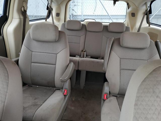 Photo 10 from auction – 2010 CHRYSLER TOWN & COU with VIN 2A4RR4DE6AR271673