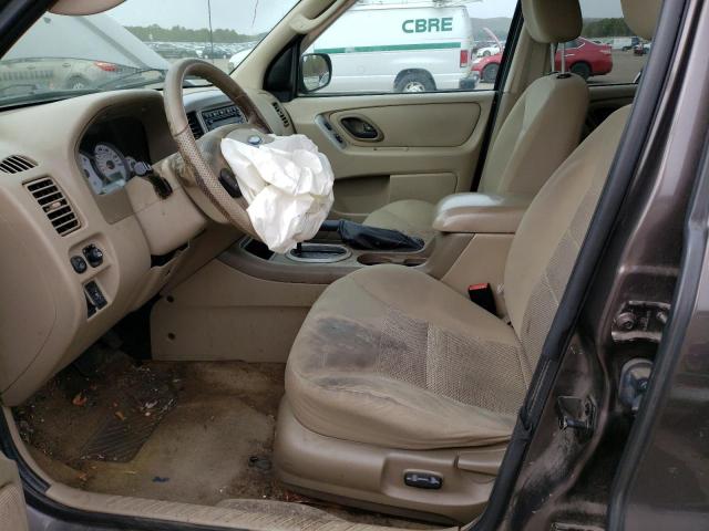Photo 7 from auction – 2006 FORD ESCAPE XLT with VIN 1FMYU93156KD02747