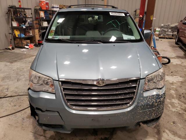 Photo 5 from auction – 2008 CHRYSLER TOWN & COU with VIN 2A8HR54P08R711981