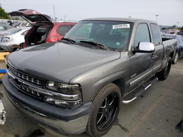 CHEVROLET SILVERADO 2001 with VIN 2GCEC19T611380046 - Photo from auction