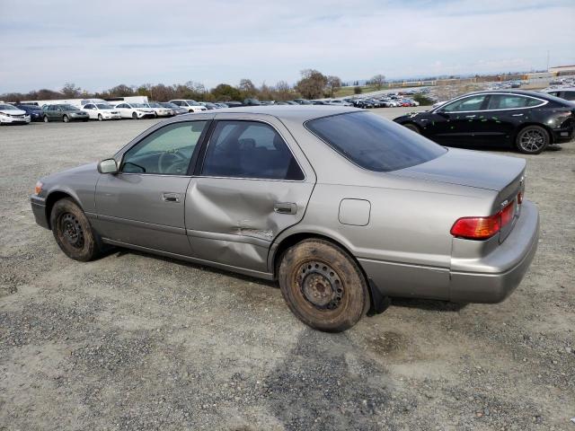 Photo 2 from auction – 2001 TOYOTA CAMRY CE with VIN JT2BG22KX10569947