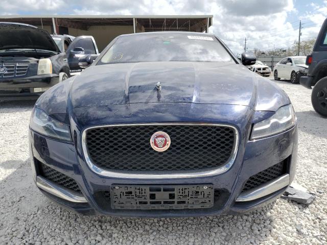 Photo 5 from auction – 2016 JAGUAR XF PREMIUM with VIN SAJBD4BV6GCY17836