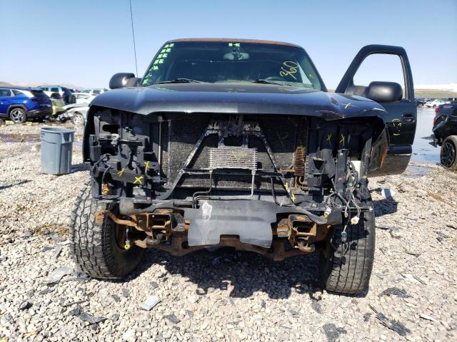 Photo 5 from auction – 2003 CHEVROLET SILVERADO with VIN 1GCHK23U03F153745