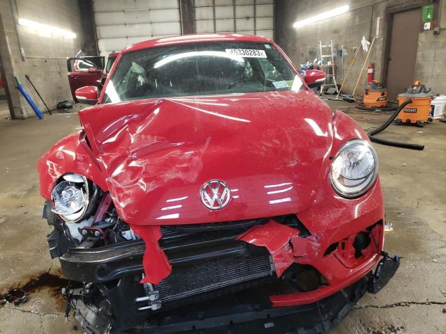 Photo 5 from auction – 2019 VOLKSWAGEN BEETLE S with VIN 3VWFD7AT3KM717389