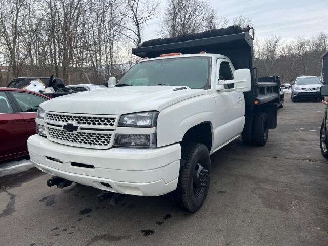Photo 2 from auction – 2005 CHEVROLET SILVERADO with VIN 1GBJK34285E290529