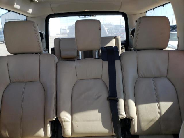 Photo 10 from auction – 2010 LAND ROVER LR4 HSE LU with VIN SALAK2D49AA522122