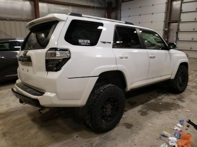 Photo 3 from auction – 2015 TOYOTA 4RUNNER SR with VIN JTEBU5JR0F5229339