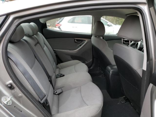 Photo 10 from auction – 2012 HYUNDAI ELANTRA GL with VIN 5NPDH4AE4CH141138