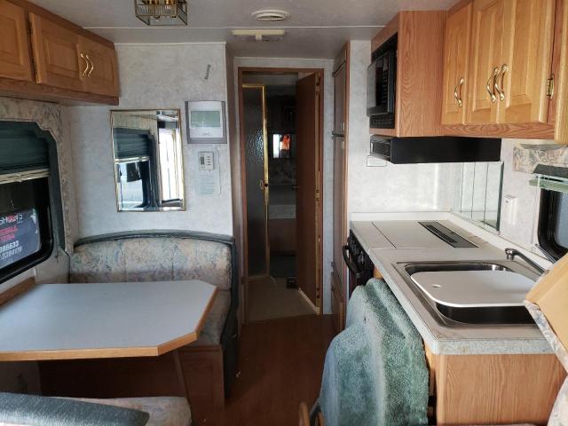 Photo 6 from auction – 1998 DTCH CAMPER with VIN 3FCMF53G1VJA29034