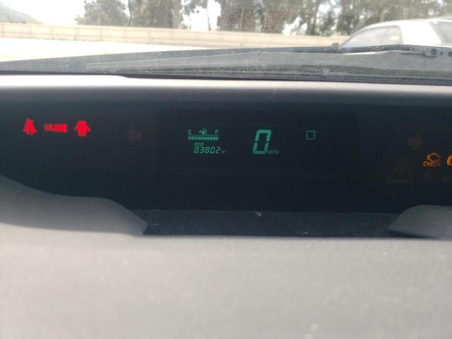 Photo 9 from auction – 2004 TOYOTA PRIUS with VIN JTDKB22U940032448