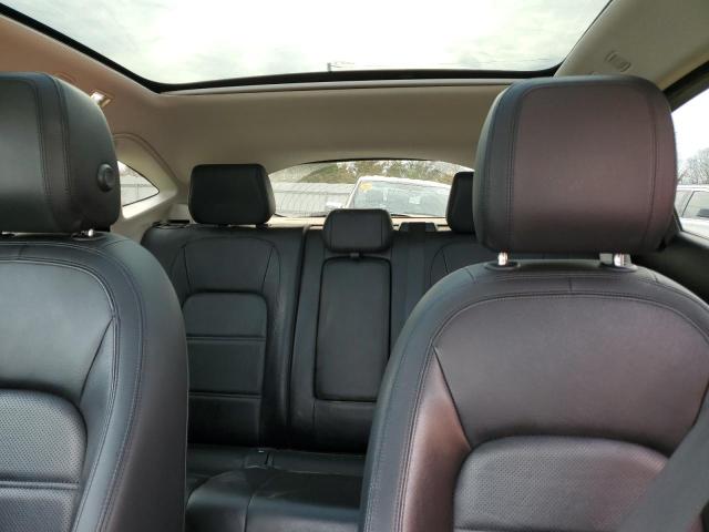 Photo 10 from auction – 2019 JAGUAR E-PACE S with VIN SADFJ2FX6K1Z34883