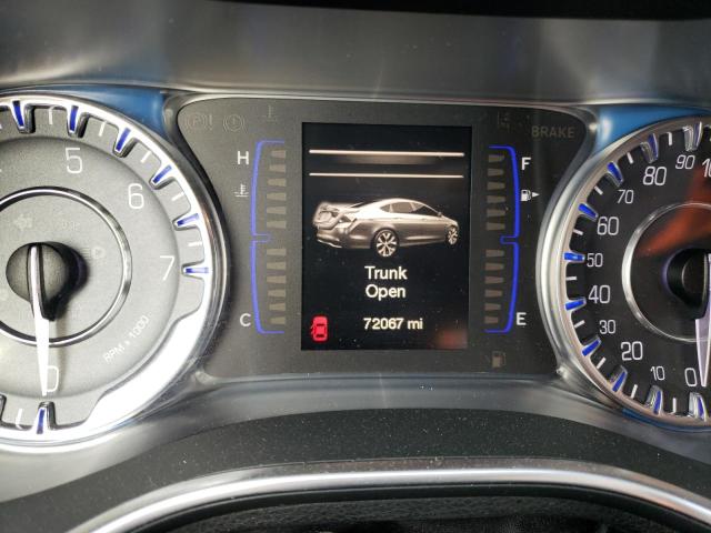 Photo 9 from auction – 2015 CHRYSLER 200 LIMITE with VIN 1C3CCCAB0FN650498