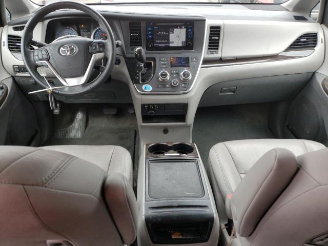 Photo 8 from auction – 2017 TOYOTA SIENNA XLE with VIN 5TDDZ3DC2HS146468