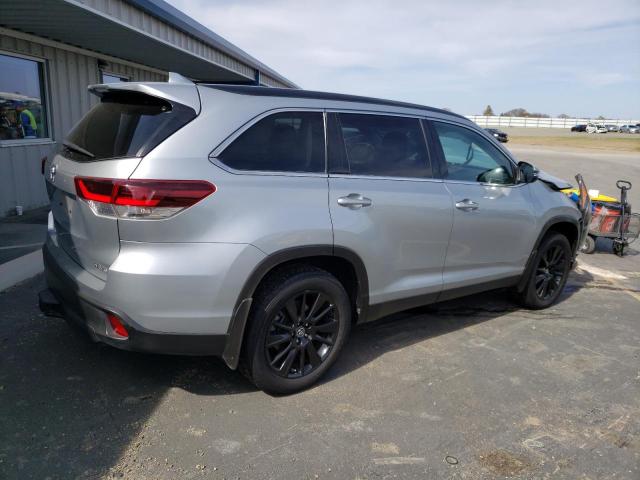 Photo 3 from auction – 2019 TOYOTA HIGHLANDER with VIN 5TDJZRFH5KS579319