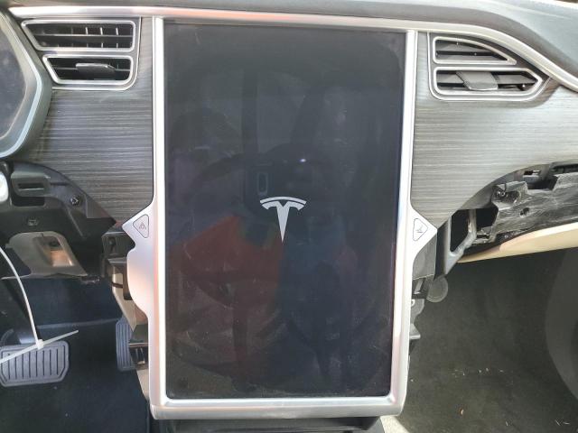 Photo 9 from auction – 2016 TESLA MODEL X with VIN 5YJXCDE27GF030146