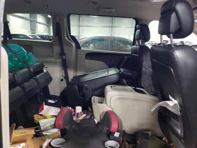 Photo 11 from auction – 2012 CHRYSLER TOWN & COU with VIN 2C4RC1BG8CR282414