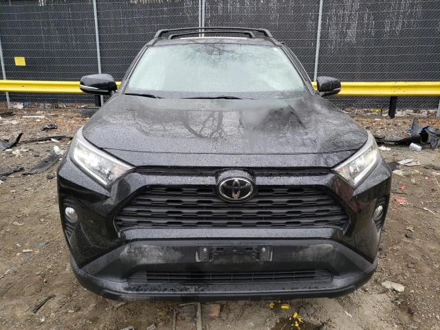 Photo 5 from auction – 2019 TOYOTA RAV4 XLE with VIN 2T3P1RFV7KC054589