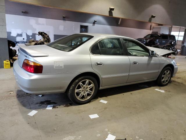 Photo 3 from auction – 2000 ACURA 3.2TL with VIN 19UUA5676YA062087