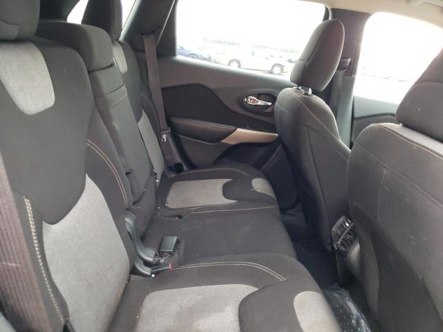 Photo 11 from auction – 2018 JEEP CHEROKEE L with VIN 1C4PJLCB1JD543152