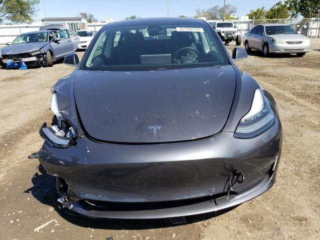 Photo 5 from auction – 2018 TESLA MODEL 3 with VIN 5YJ3E1EB5JF103965