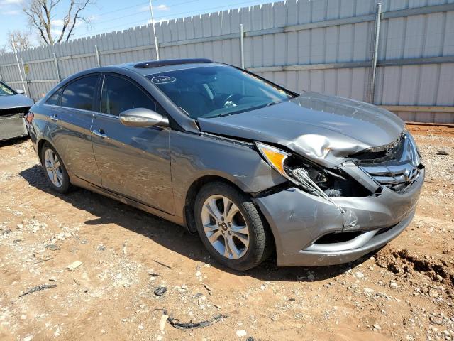 Photo 4 from auction – 2013 HYUNDAI SONATA SE with VIN 5NPEC4AC0DH625892