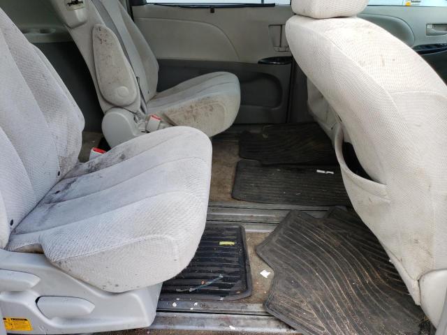 Photo 11 from auction – 2013 TOYOTA SIENNA LE with VIN 5TDKK3DC7DS387741